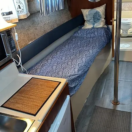 Experience Fantastique De Berce Par La Pres De Barcelone
