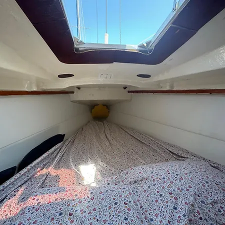 Experience Fantastique De Berce Par La Pres De Barcelone Botel *