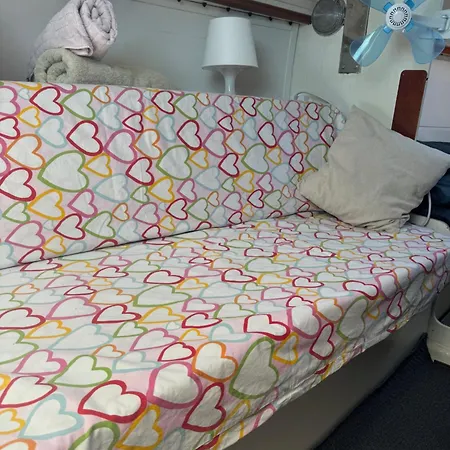 Experience Fantastique De Berce Par La Pres De Barcelone Botel